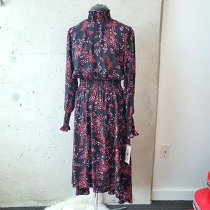 Nanette long sleeve dragon fruit midi dress size 6